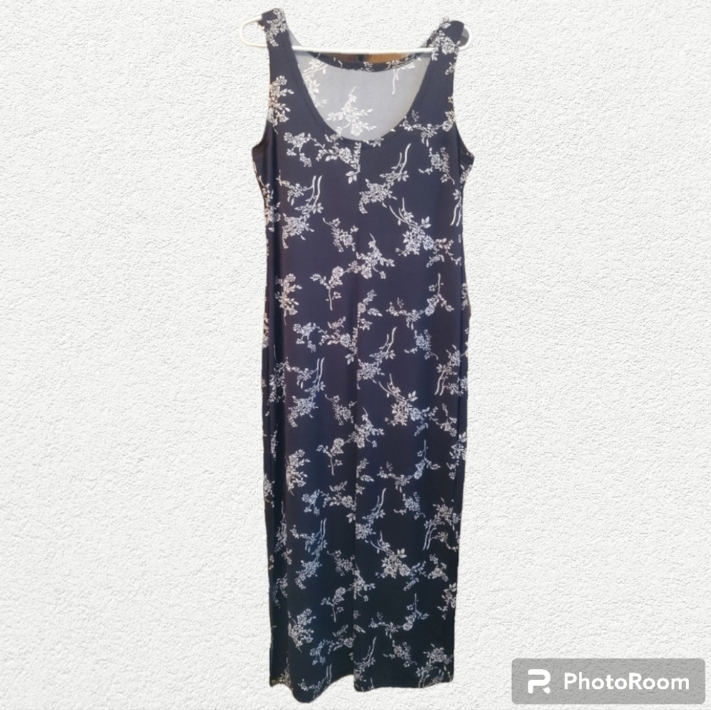 🐰Pretty Floral Maxi Dress